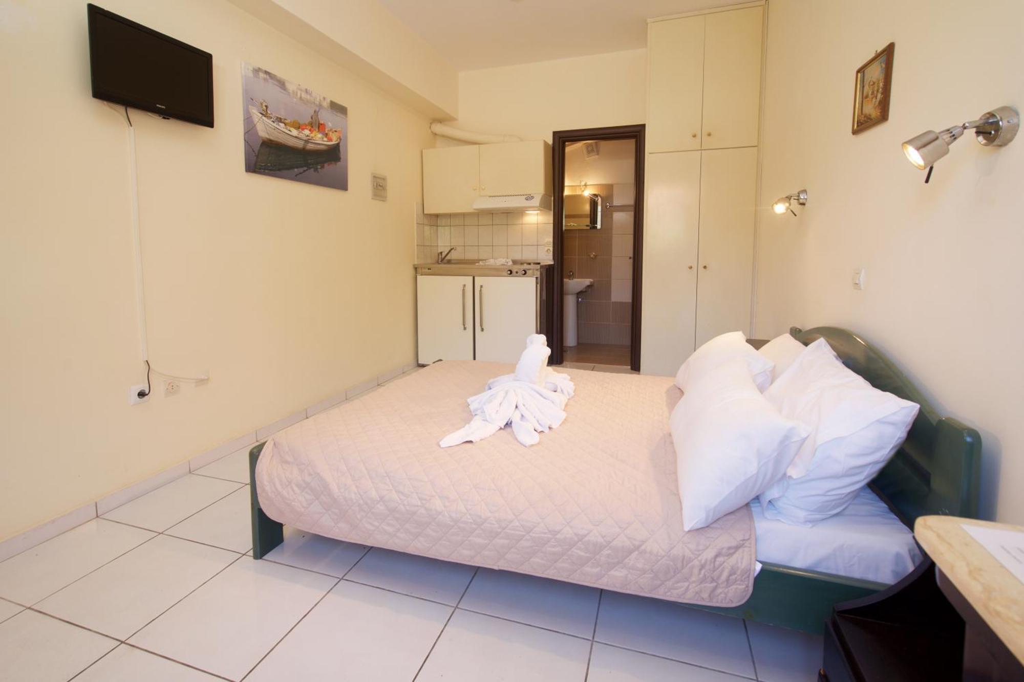 Skala  Theodora Studios & Apartments מראה חיצוני תמונה