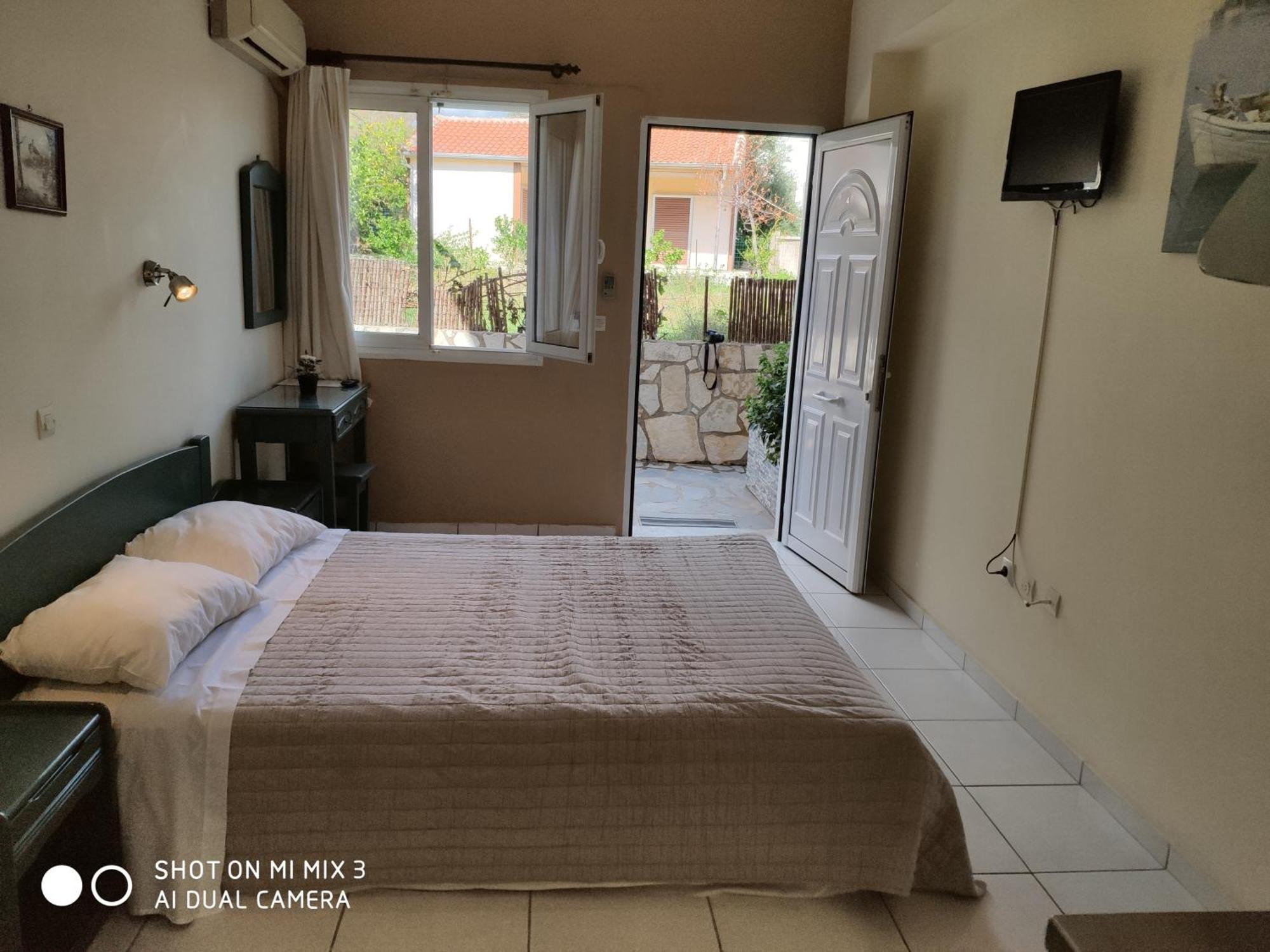 Skala  Theodora Studios & Apartments מראה חיצוני תמונה