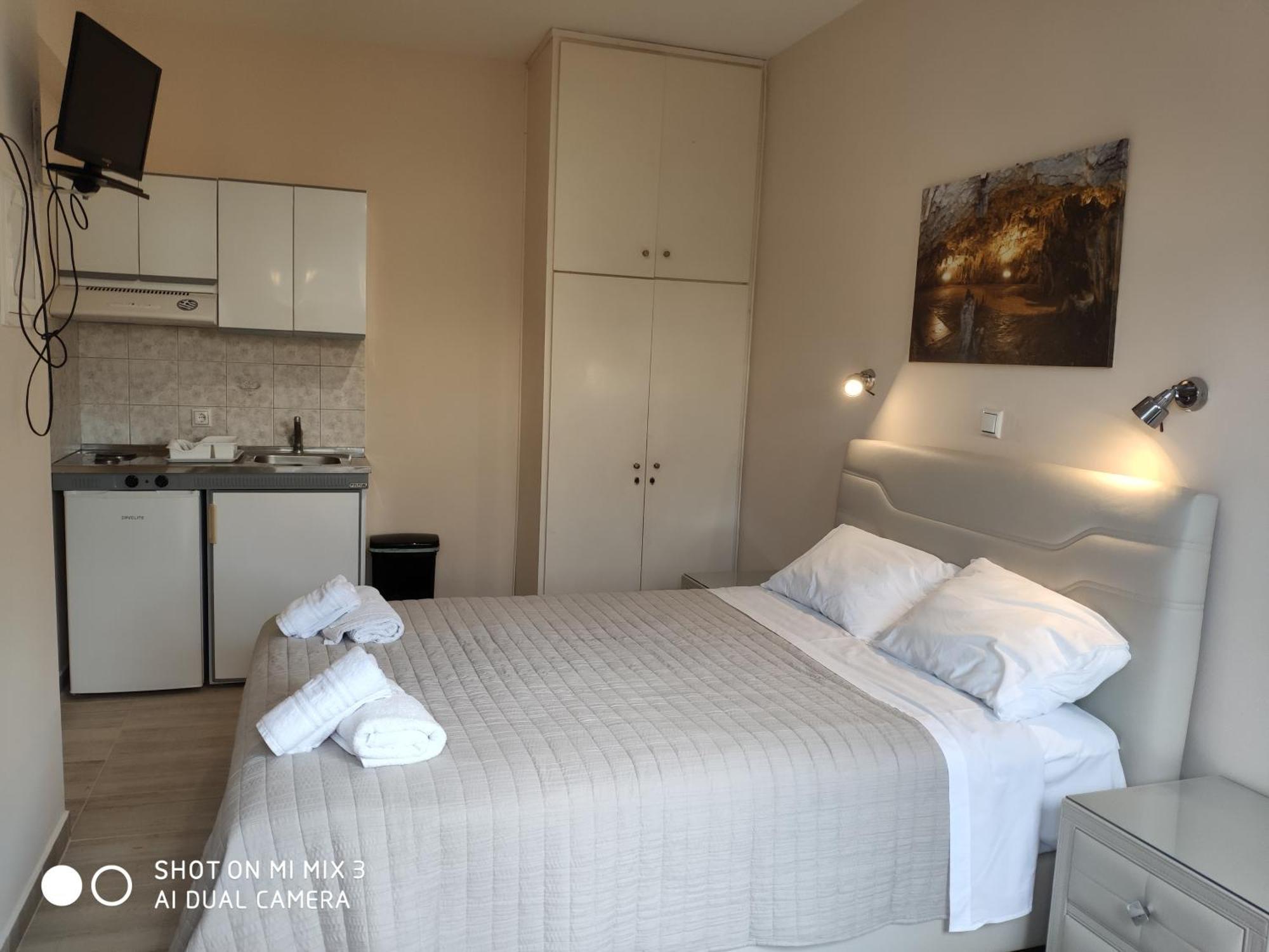Skala  Theodora Studios & Apartments מראה חיצוני תמונה