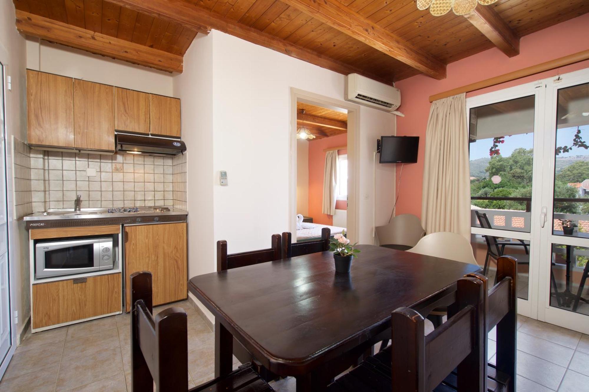 Skala  Theodora Studios & Apartments מראה חיצוני תמונה